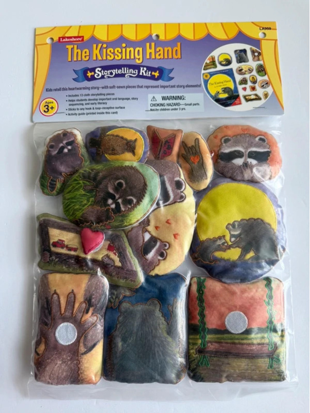 Lakeshore Learning The Kissing Hand Storytelling Kit Cloth Pieces
